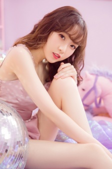强奷漂亮的女邻居完整版